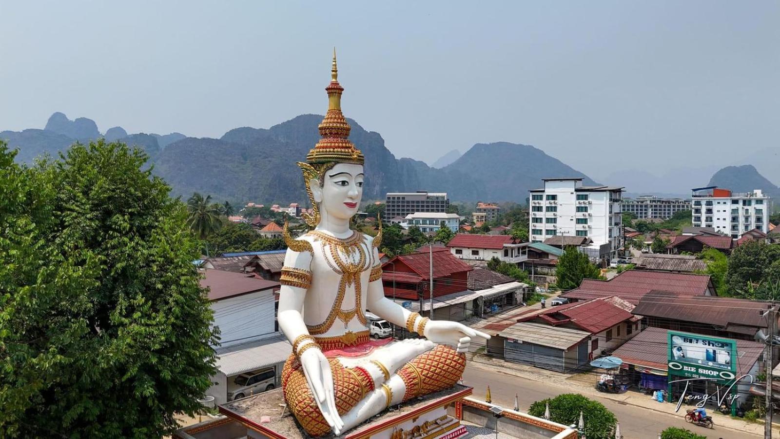 Vang Vieng Topview Hotel Exterior foto